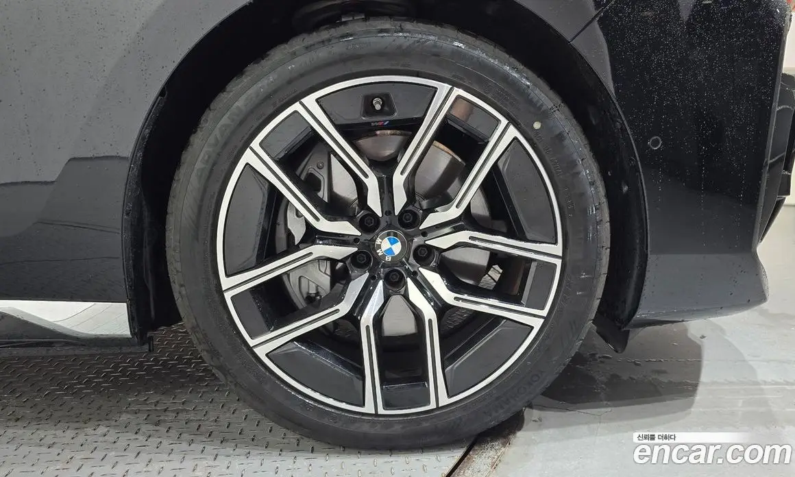 BMW i7 2025 0.3 автомат (гидро), фото 7 BMW i7 2025 0.3 автомат (гидро), фото 7
