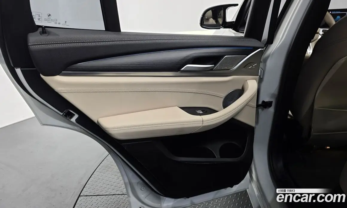 BMW iX3 2023 0.2 автомат (гидро), фото 15