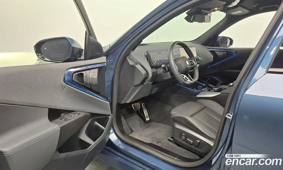 BMW X3 2025 2.0 автомат (гидро), фото 12 BMW X3 2025 2.0 автомат (гидро), фото 12