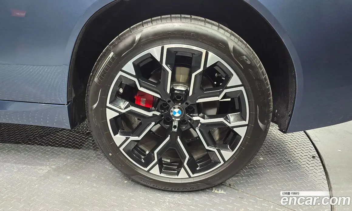 BMW X3 2025 2.0 автомат (гидро), фото 6 BMW X3 2025 2.0 автомат (гидро), фото 6
