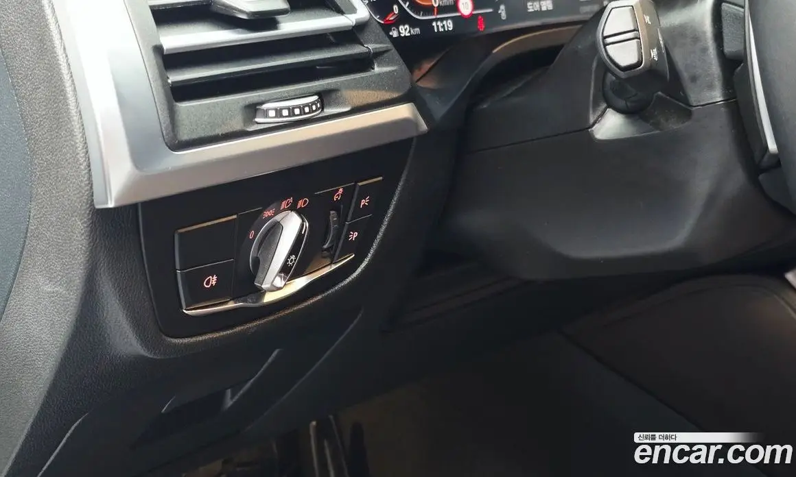 BMW X4 2025 2.0 автомат (гидро), фото 26