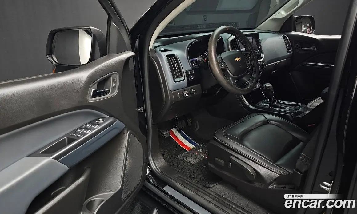 Chevrolet Colorado 2021 3.6 автомат (гидро), фото 11