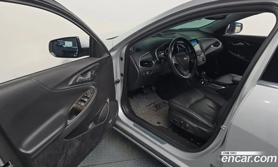Chevrolet Malibu 2017 2.0 автомат (гидро), фото 12