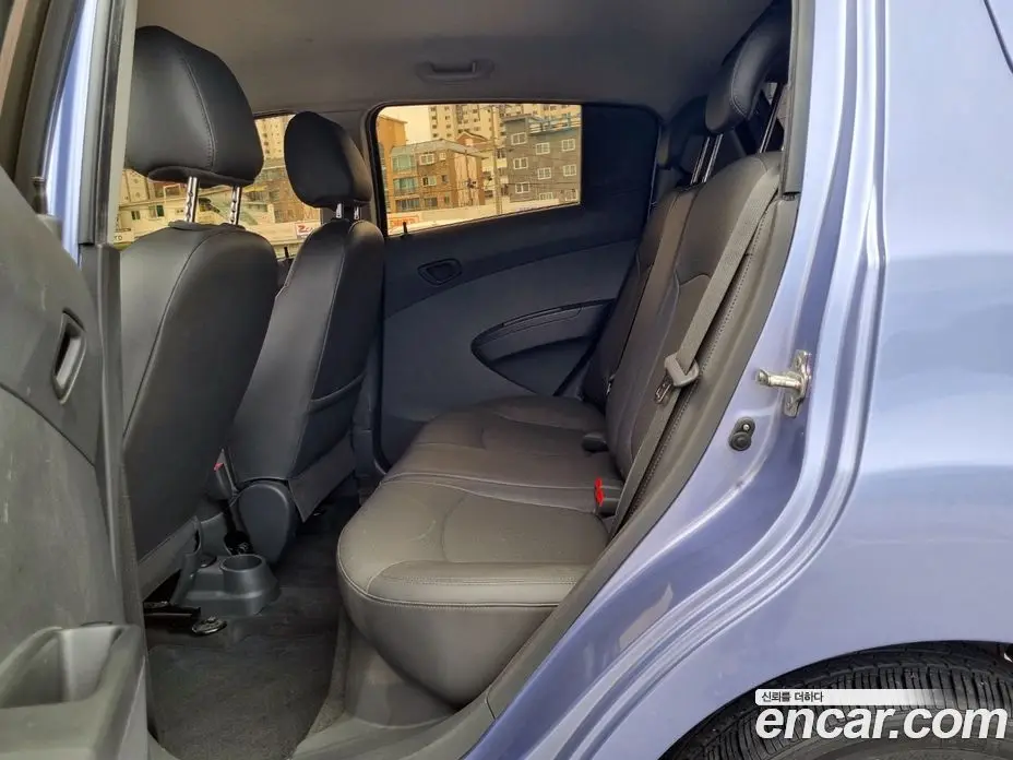 Chevrolet Spark 2014 1.0 автомат (гидро), фото 7 Chevrolet Spark 2014 1.0 автомат (гидро), фото 7