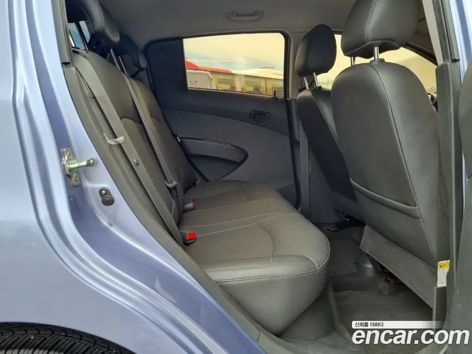 Chevrolet Spark 2014 1.0 автомат (гидро), фото 8 Chevrolet Spark 2014 1.0 автомат (гидро), фото 8