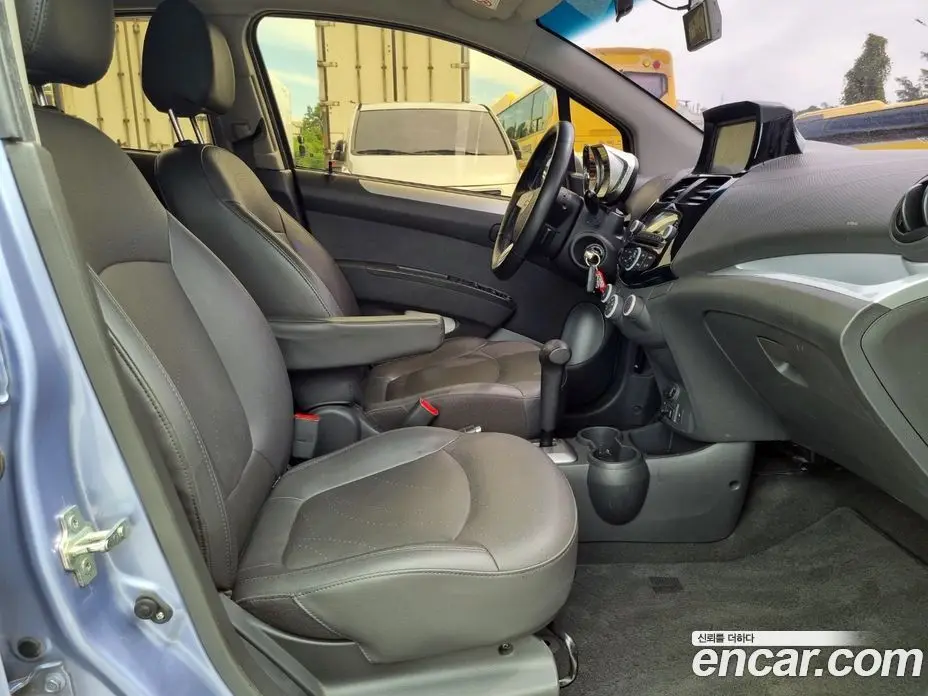 Chevrolet Spark 2014 1.0 автомат (гидро), фото 9 Chevrolet Spark 2014 1.0 автомат (гидро), фото 9