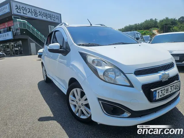 Chevrolet Spark 2014 1.0 автомат (гидро), миниатюра 3