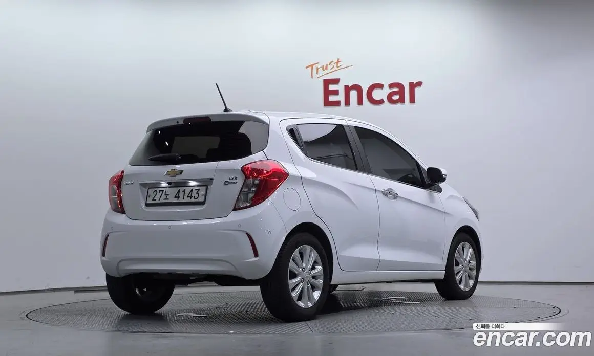 Chevrolet Spark 2016 1.0 автомат (гидро), фото 2 Chevrolet Spark 2016 1.0 автомат (гидро), фото 2