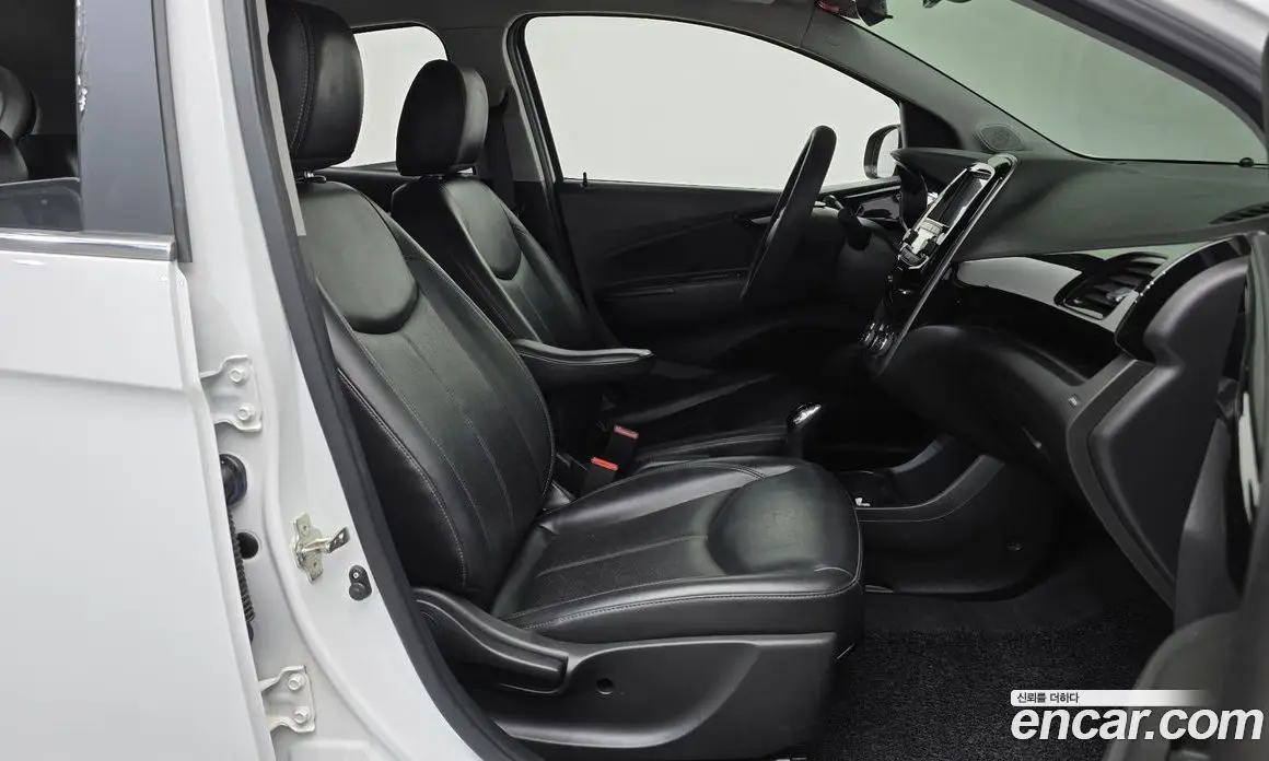 Chevrolet Spark 2016 1.0 автомат (гидро), фото 11 Chevrolet Spark 2016 1.0 автомат (гидро), фото 11