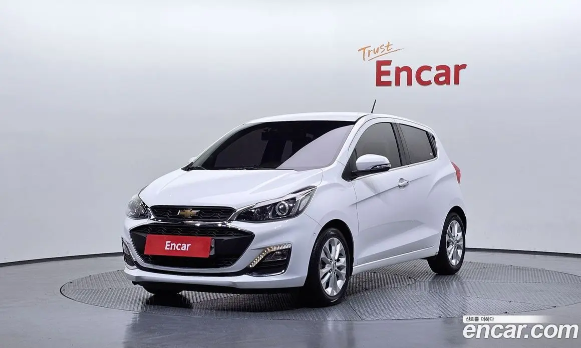 Chevrolet Spark 2019 1.0 автомат (гидро), фото 1 Chevrolet Spark 2019 1.0 автомат (гидро), фото 1