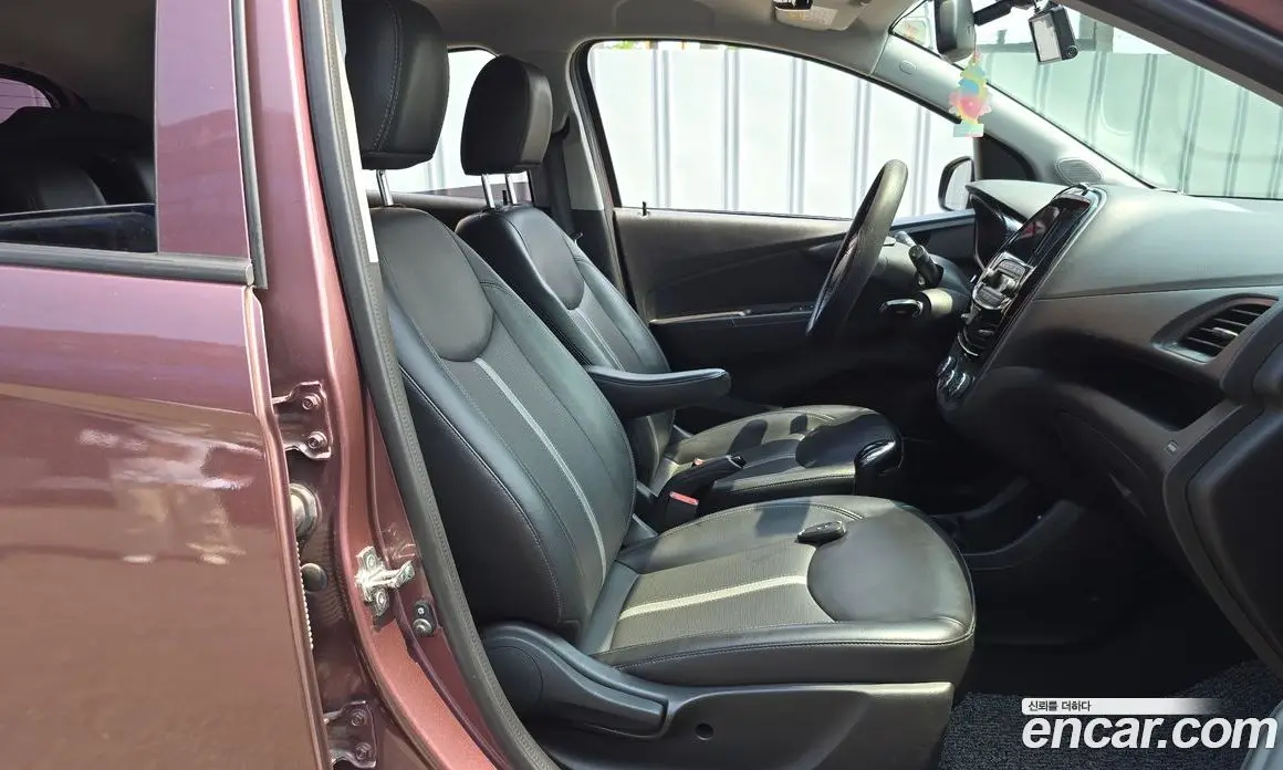Chevrolet Spark 2019 1.0 автомат (гидро), фото 11 Chevrolet Spark 2019 1.0 автомат (гидро), фото 11