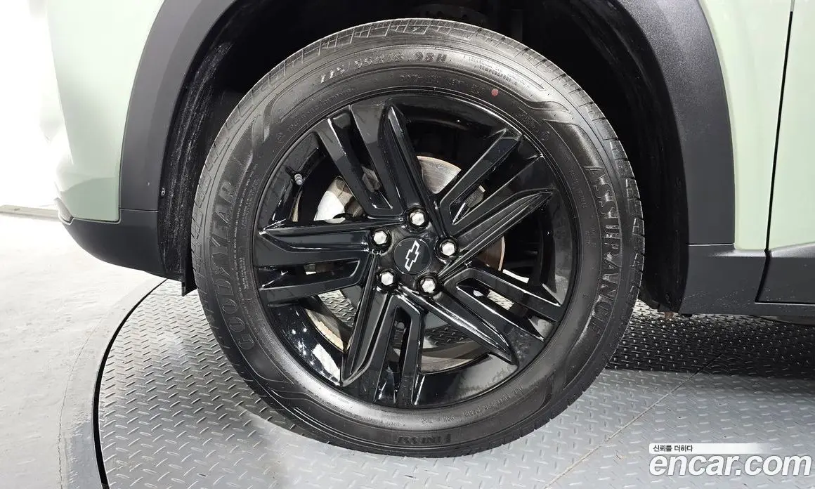 Chevrolet Trax 2024 1.2 автомат (гидро), фото 5
