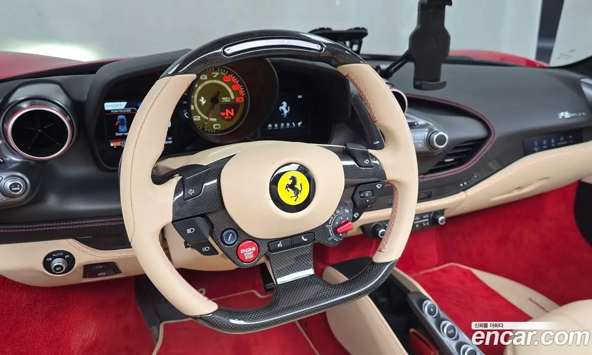 Ferrari F8 2022 3.9 автомат (гидро), фото 18 Ferrari F8 2022 3.9 автомат (гидро), фото 18