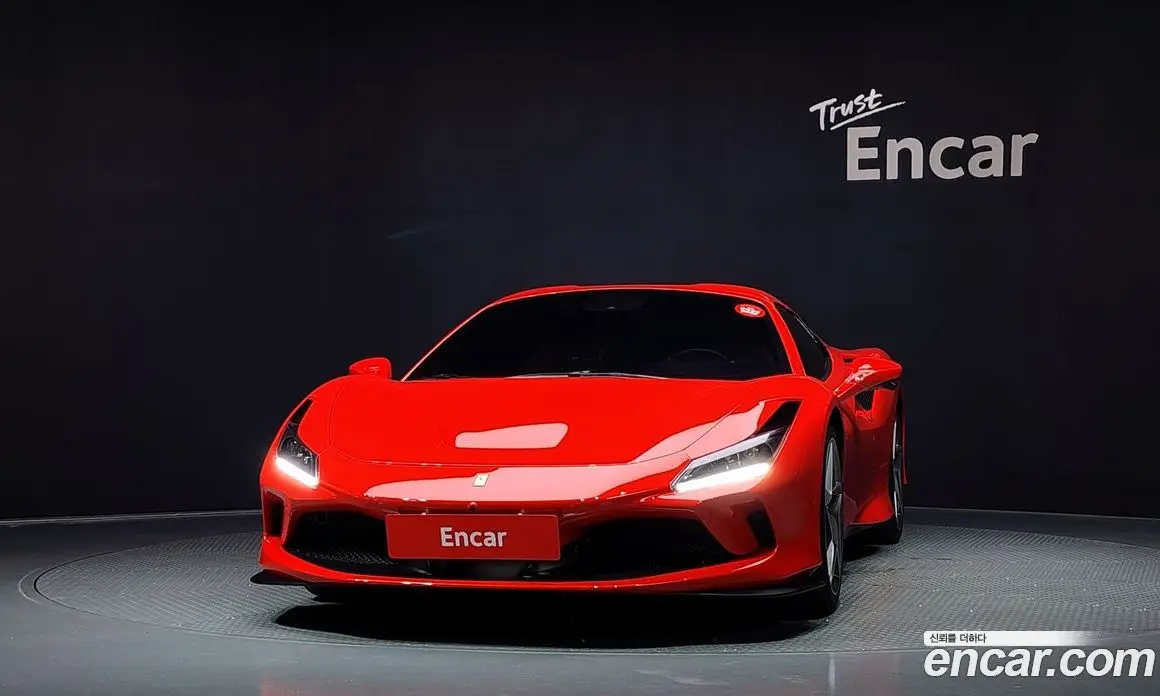 Ferrari F8 2022 3.9 автомат (гидро), фото 3 Ferrari F8 2022 3.9 автомат (гидро), фото 3