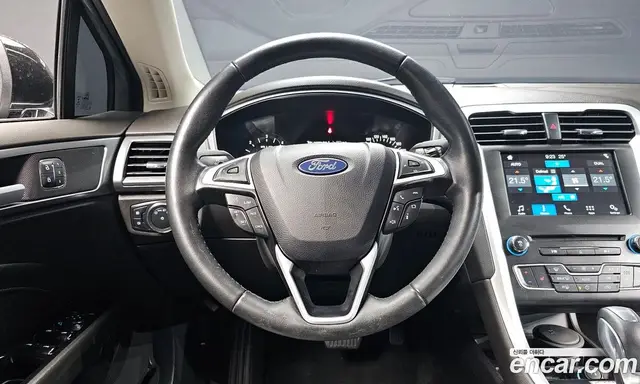 Ford Mondeo 2017 2.0 автомат (гидро), миниатюра 12