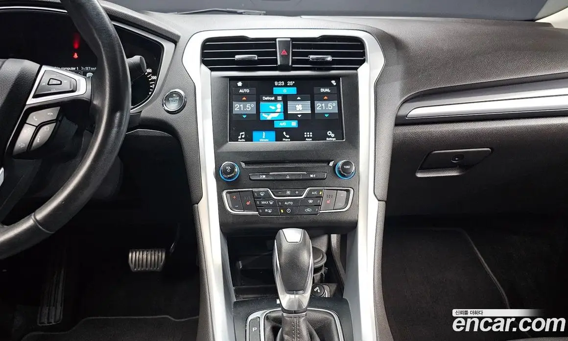 Ford Mondeo 2017 2.0 автомат (гидро), фото 13 Ford Mondeo 2017 2.0 автомат (гидро), фото 13