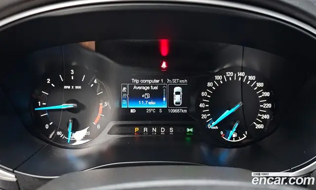 Ford Mondeo 2017 2.0 автомат (гидро), миниатюра 8 Ford Mondeo 2017 2.0 автомат (гидро), миниатюра 8