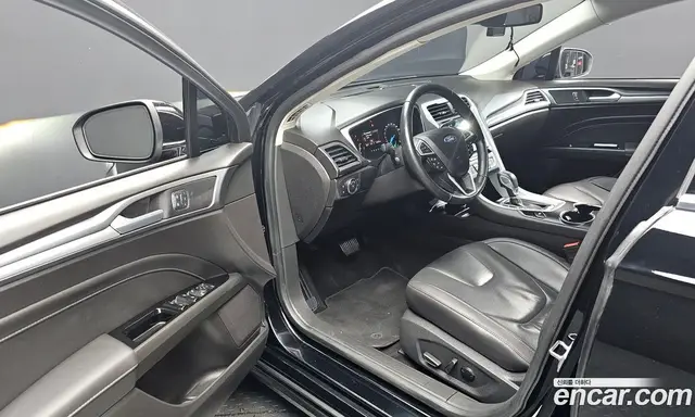 Ford Mondeo 2017 2.0 автомат (гидро), миниатюра 10 Ford Mondeo 2017 2.0 автомат (гидро), миниатюра 10