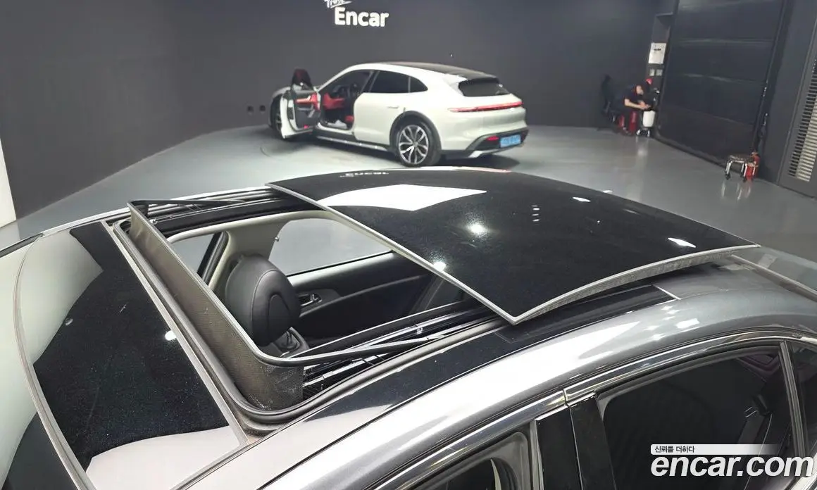 Genesis G70 2017 2.0 автомат (гидро), фото 29 Genesis G70 2017 2.0 автомат (гидро), фото 29