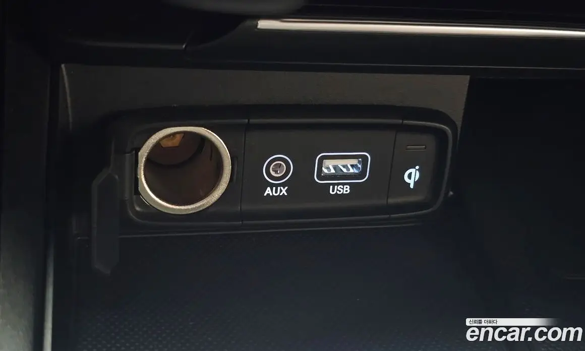 Genesis G70 2018 2.0 автомат (гидро), фото 19 Genesis G70 2018 2.0 автомат (гидро), фото 19