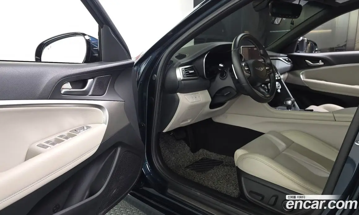 Genesis G70 2021 2.0 автомат (гидро), фото 13