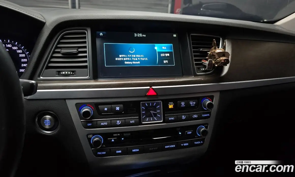 Genesis G80 2017 3.3 автомат (гидро), фото 14 Genesis G80 2017 3.3 автомат (гидро), фото 14