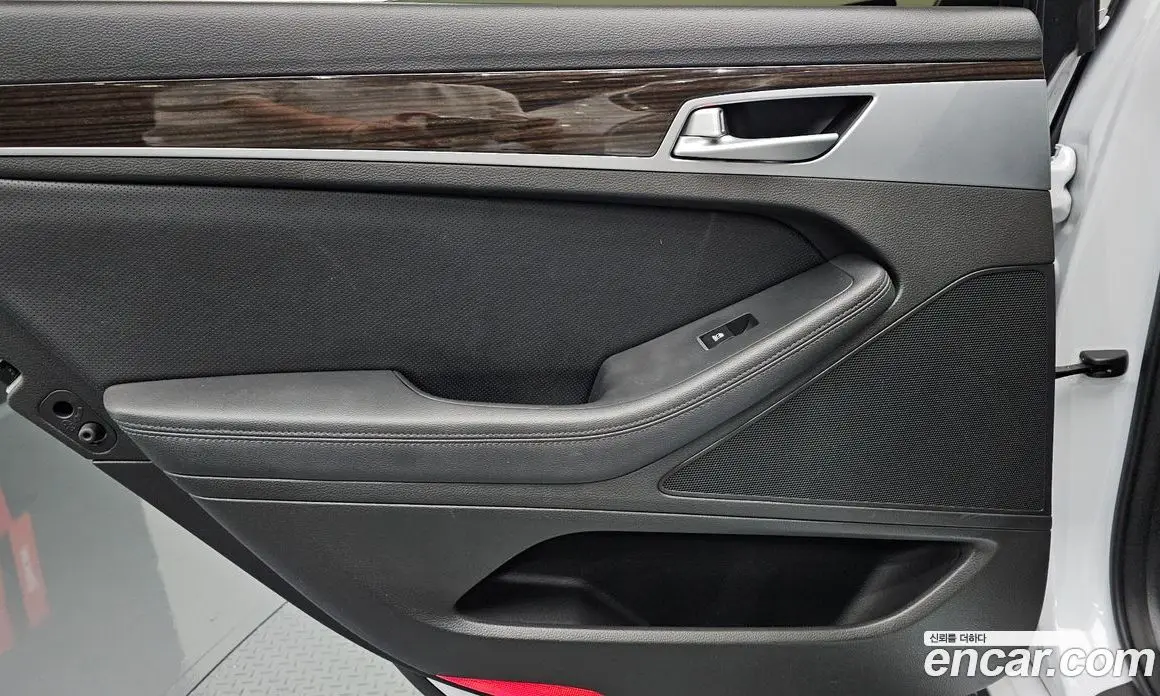 Genesis G80 2017 3.3 автомат (гидро), фото 14