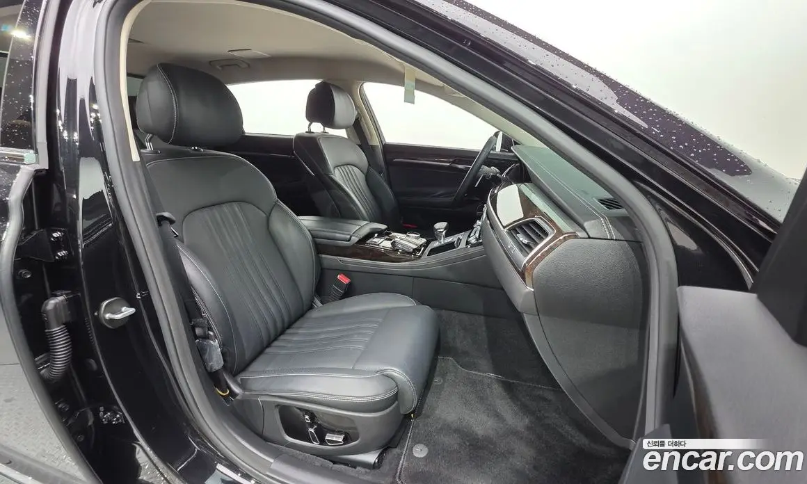 Genesis G90 2020 3.8 автомат (гидро), фото 13 Genesis G90 2020 3.8 автомат (гидро), фото 13