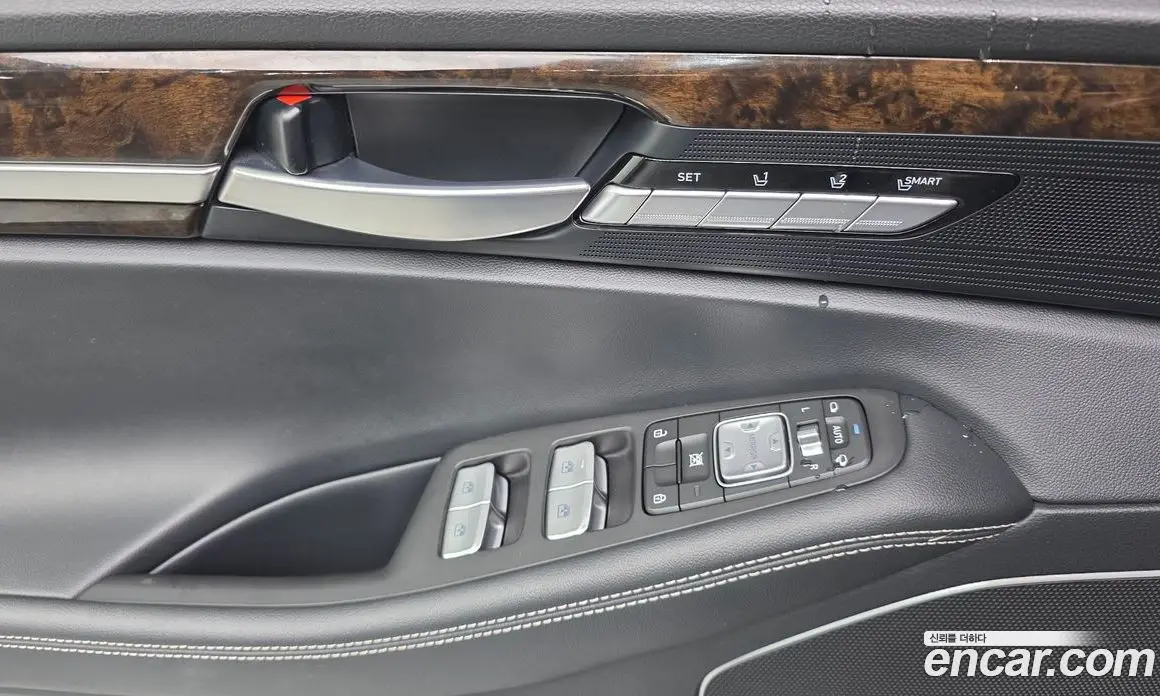 Genesis G90 2020 3.8 автомат (гидро), фото 18 Genesis G90 2020 3.8 автомат (гидро), фото 18