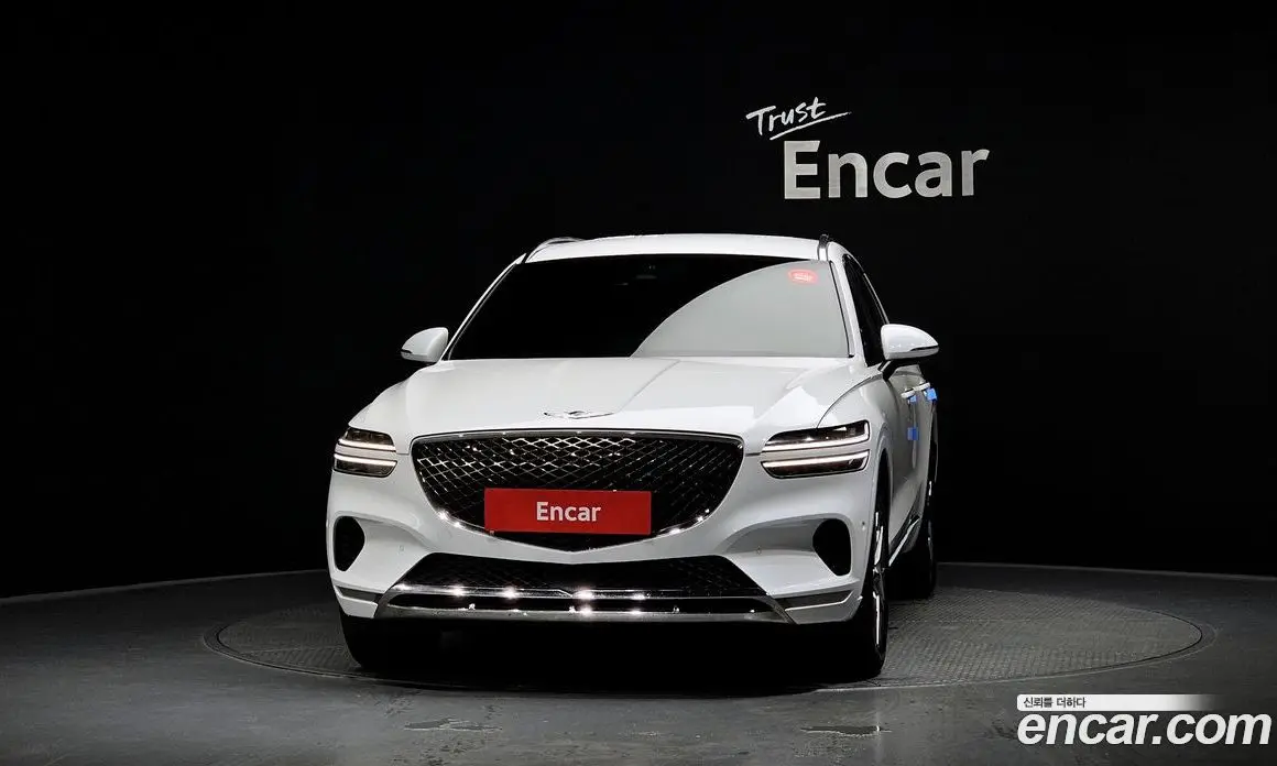 Genesis GV70 2022 2.5 автомат (гидро), фото 3 Genesis GV70 2022 2.5 автомат (гидро), фото 3
