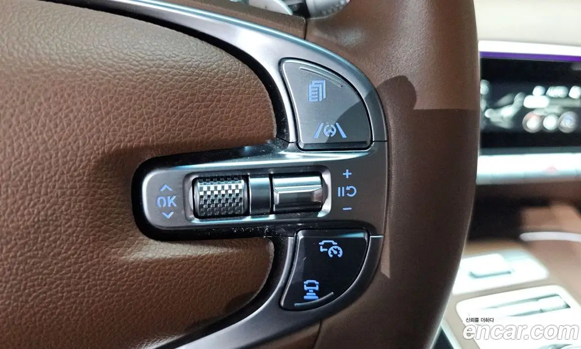Genesis GV70 2022 2.5 автомат (гидро), фото 33 Genesis GV70 2022 2.5 автомат (гидро), фото 33