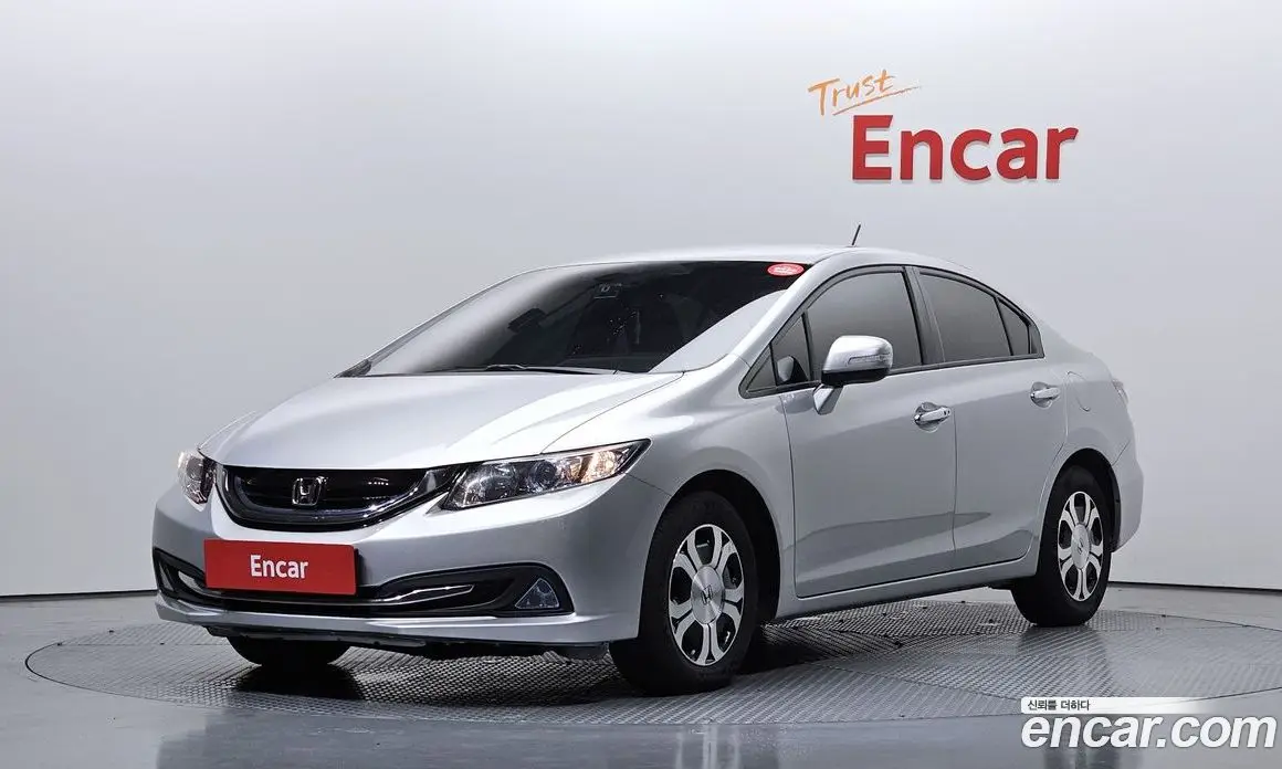 Honda Civic 2013 1.5 автомат (гидро), фото 1 Honda Civic 2013 1.5 автомат (гидро), фото 1