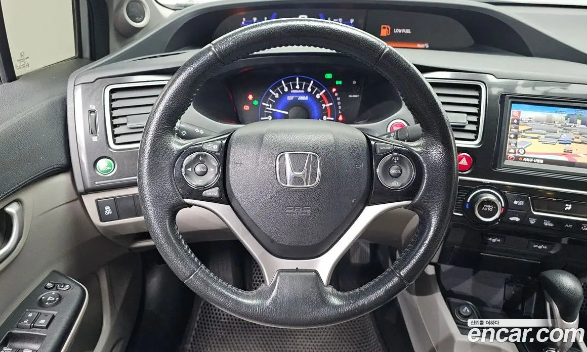 Honda Civic 2013 1.5 автомат (гидро), фото 13 Honda Civic 2013 1.5 автомат (гидро), фото 13