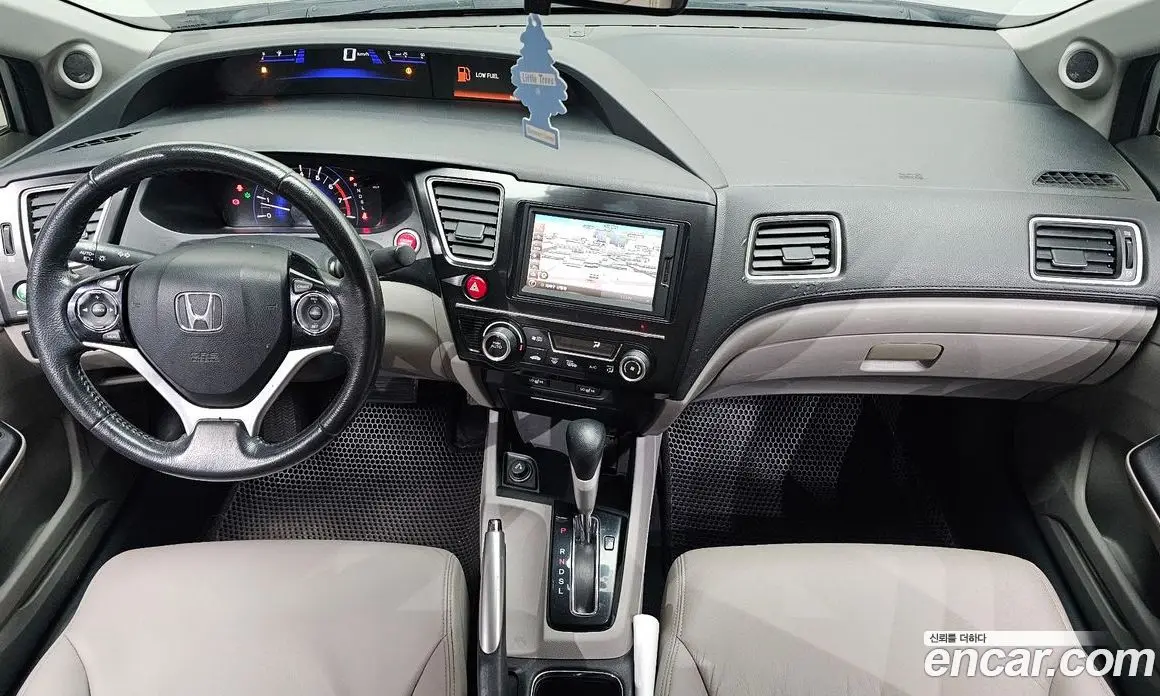 Honda Civic 2013 1.5 автомат (гидро), фото 7 Honda Civic 2013 1.5 автомат (гидро), фото 7