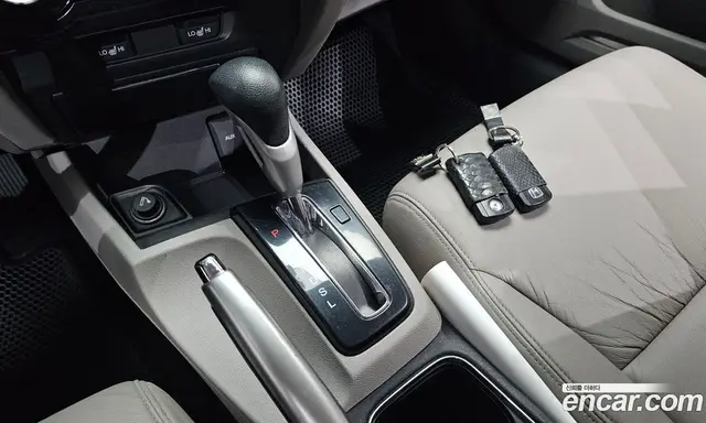 Honda Civic 2013 1.5 автомат (гидро), миниатюра 9 Honda Civic 2013 1.5 автомат (гидро), миниатюра 9