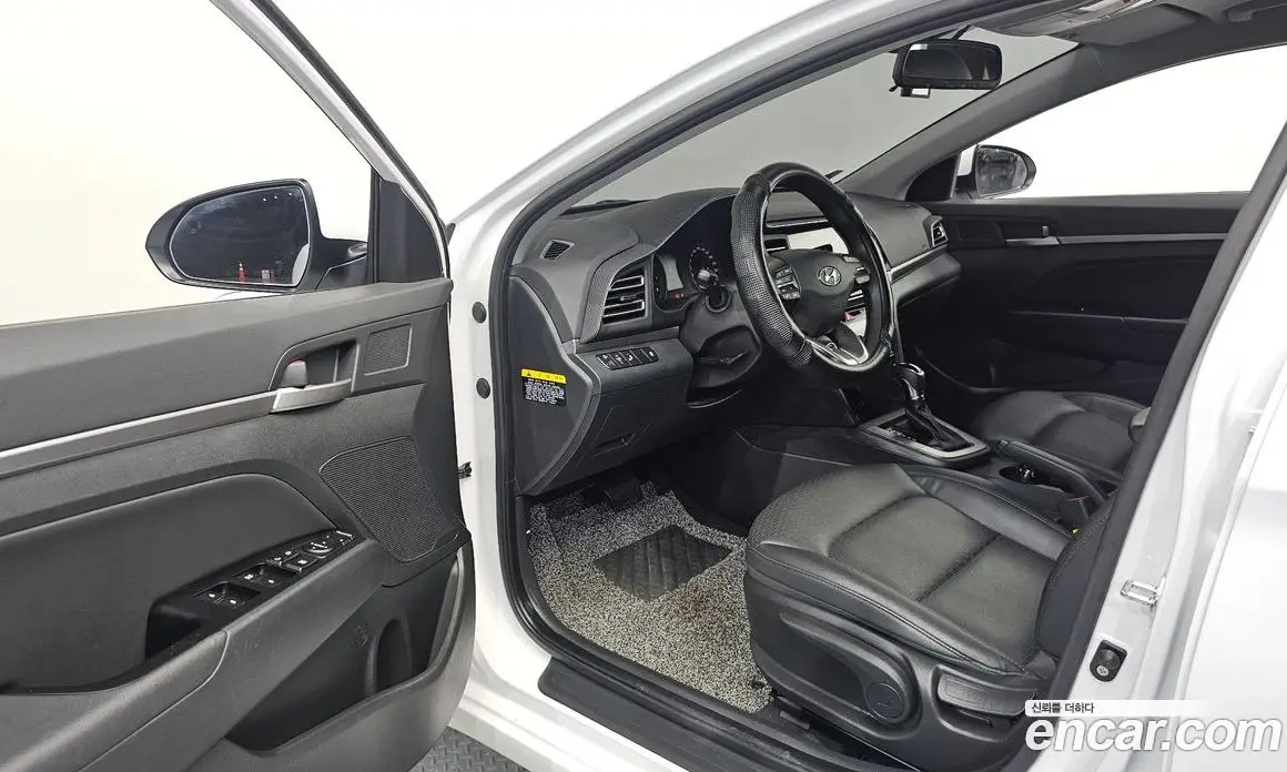 Hyundai Avante 2019 1.6 автомат (гидро), фото 13 Hyundai Avante 2019 1.6 автомат (гидро), фото 13