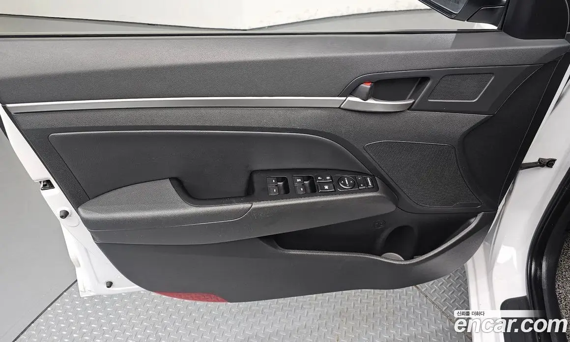 Hyundai Avante 2019 1.6 автомат (гидро), фото 14 Hyundai Avante 2019 1.6 автомат (гидро), фото 14