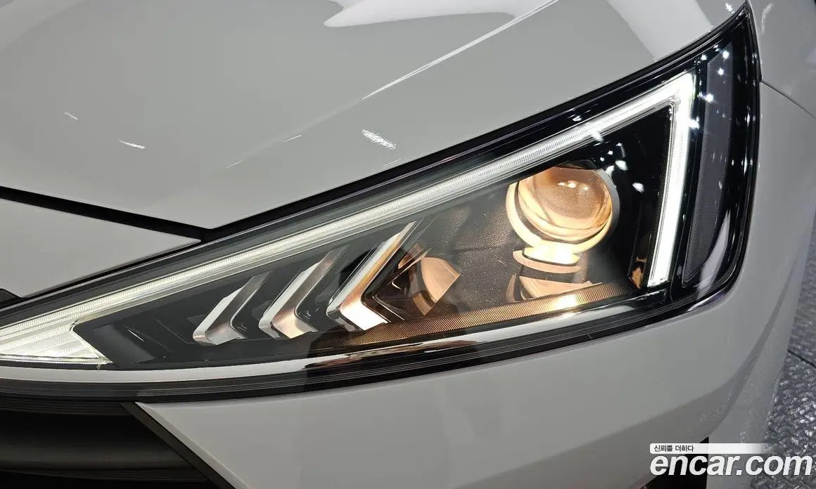 Hyundai Avante 2019 1.6 автомат (гидро), фото 8 Hyundai Avante 2019 1.6 автомат (гидро), фото 8
