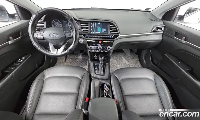 Hyundai Avante 2019 1.6 автомат (гидро), миниатюра 10 Hyundai Avante 2019 1.6 автомат (гидро), миниатюра 10