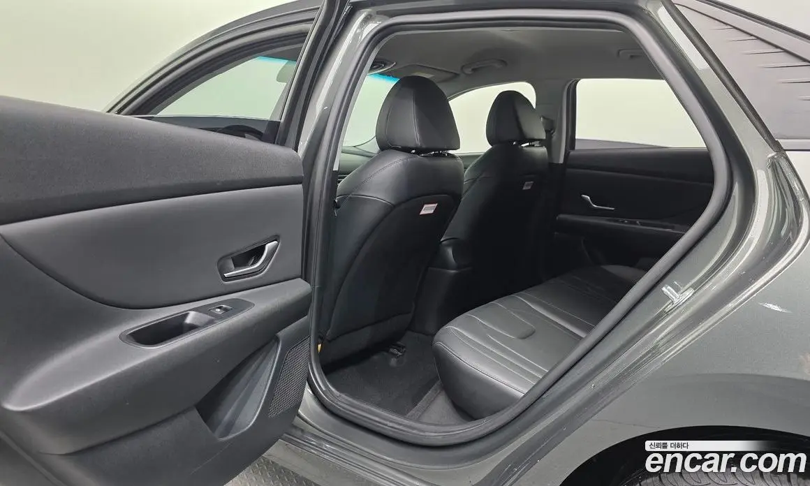 Hyundai Avante 2021 1.6 автомат (гидро), фото 17 Hyundai Avante 2021 1.6 автомат (гидро), фото 17
