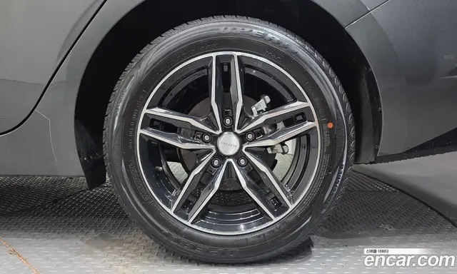 Hyundai Avante 2021 1.6 автомат (гидро), миниатюра 5 Hyundai Avante 2021 1.6 автомат (гидро), миниатюра 5