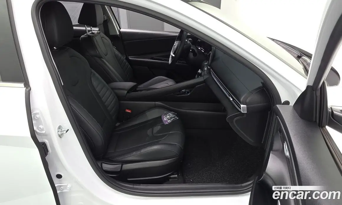 Hyundai Avante 2021 1.6 автомат (гидро), фото 16 Hyundai Avante 2021 1.6 автомат (гидро), фото 16