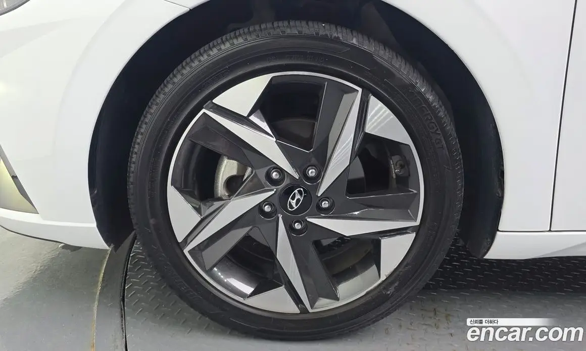Hyundai Avante 2021 1.6 автомат (гидро), фото 5 Hyundai Avante 2021 1.6 автомат (гидро), фото 5