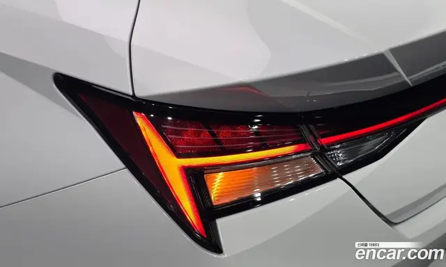Hyundai Avante 2021 1.6 автомат (гидро), миниатюра 9 Hyundai Avante 2021 1.6 автомат (гидро), миниатюра 9