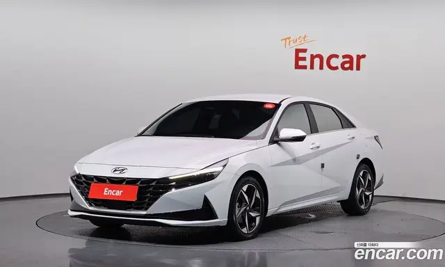 Hyundai Avante 2021 1.6 автомат (гидро), миниатюра 1 Hyundai Avante 2021 1.6 автомат (гидро), миниатюра 1