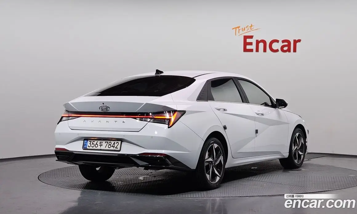 Hyundai Avante 2021 1.6 автомат (гидро), фото 2 Hyundai Avante 2021 1.6 автомат (гидро), фото 2