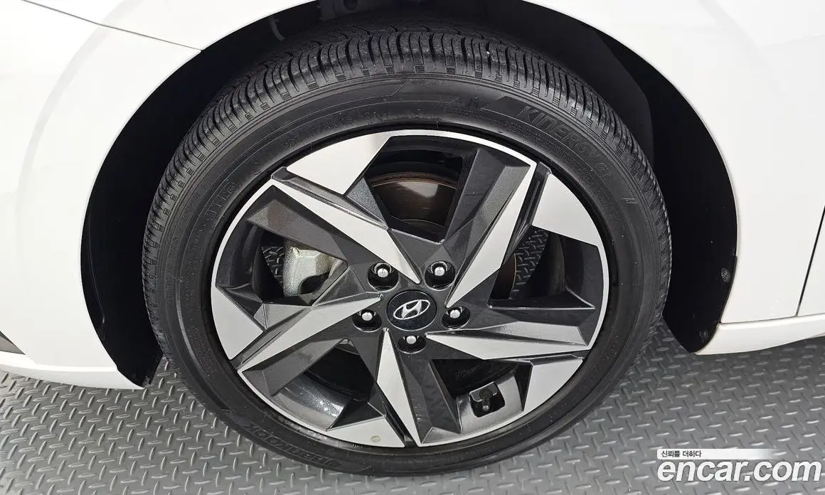Hyundai Avante 2021 1.6 автомат (гидро), фото 5 Hyundai Avante 2021 1.6 автомат (гидро), фото 5