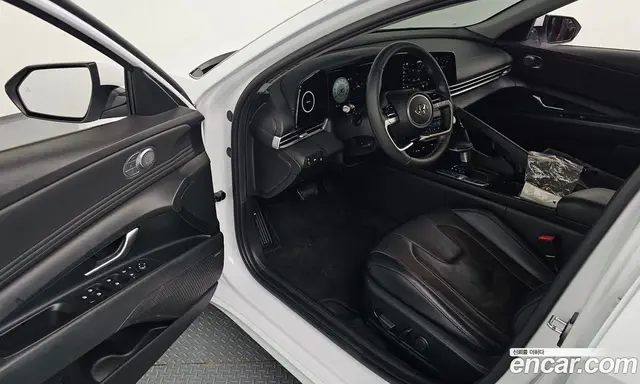 Hyundai Avante 2021 1.6 автомат (гидро), миниатюра 10 Hyundai Avante 2021 1.6 автомат (гидро), миниатюра 10