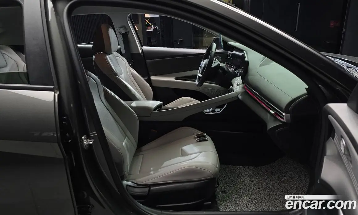 Hyundai Avante 2021 1.6 автомат (гидро), фото 16 Hyundai Avante 2021 1.6 автомат (гидро), фото 16