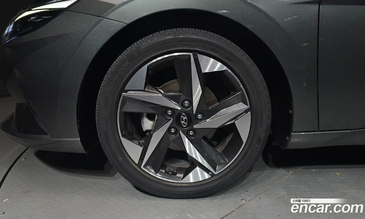 Hyundai Avante 2021 1.6 автомат (гидро), фото 5 Hyundai Avante 2021 1.6 автомат (гидро), фото 5